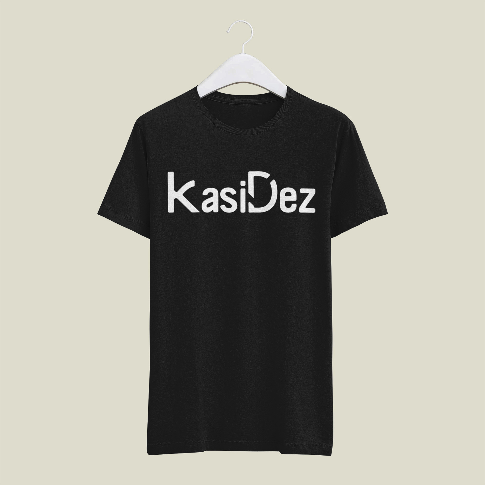 KasiDez black tee